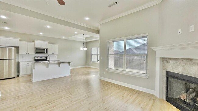 Foto del edificio - 610 Captain Hopkins St