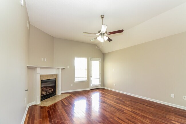 Building Photo - 5842 Carrel Cove