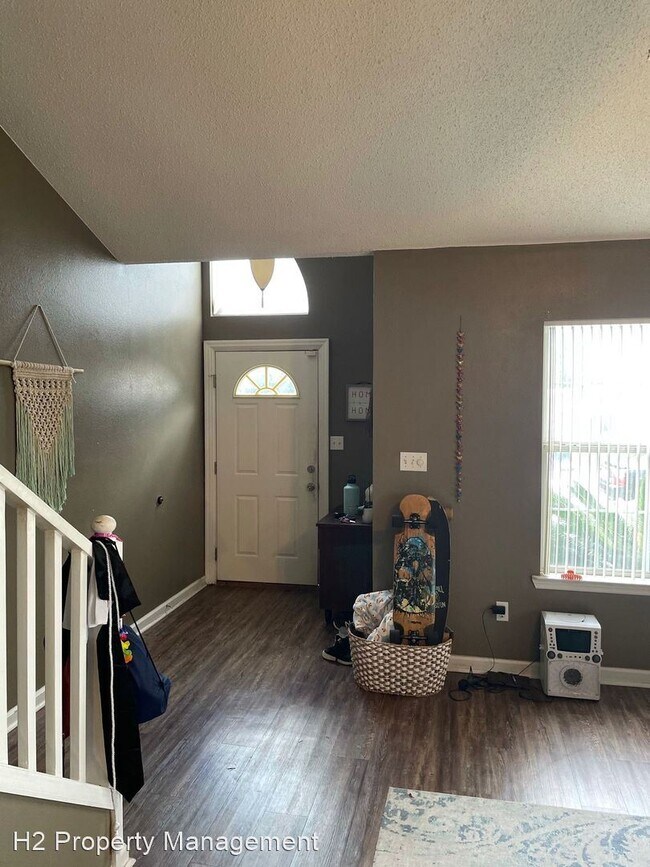 Foto del edificio - 2 br, 2 bath House - 4119 Castellan Drive