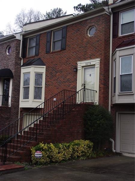 Building Photo - 3275 Hampton Green Way