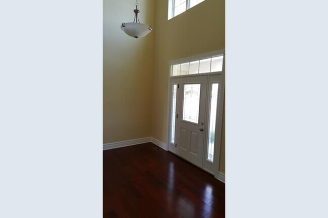 Building Photo - 1303 Winding Way