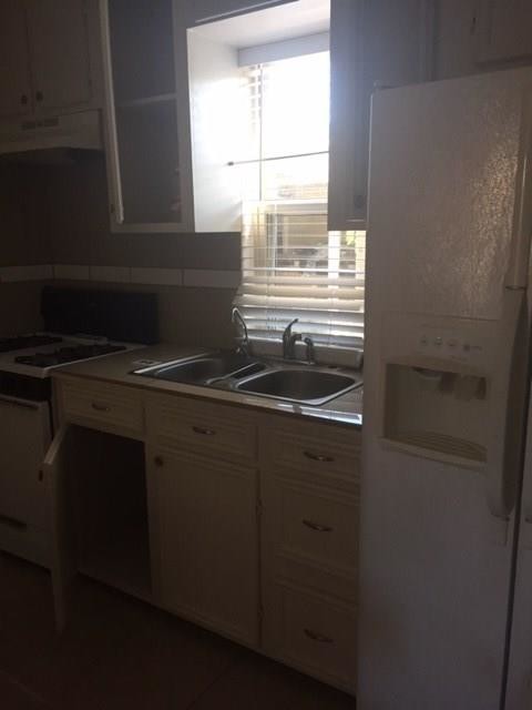 Foto del edificio - 5419 Bobolink St