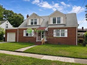Building Photo - 7738 Castleton Pl