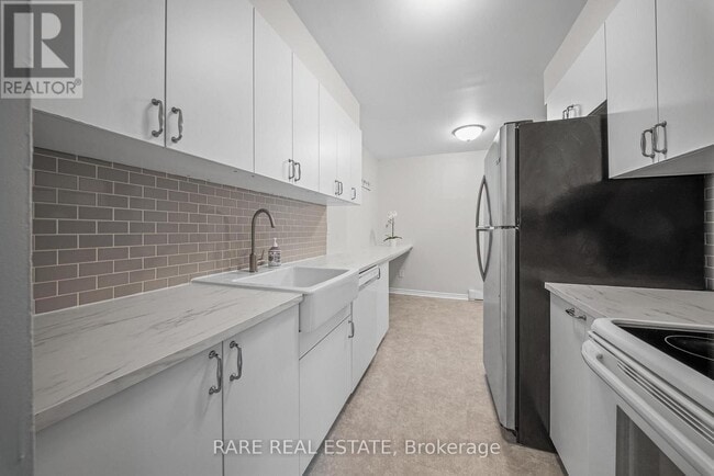 Building Photo - 221 Ormond Dr