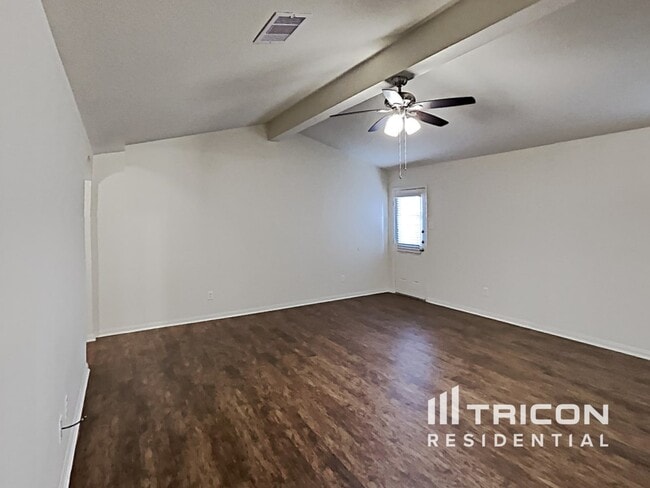 Building Photo - 2910 Seacrest Lane Texas City TX