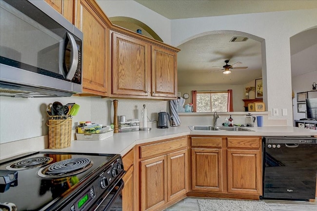 Building Photo - 4904 Diamond Trace Trail