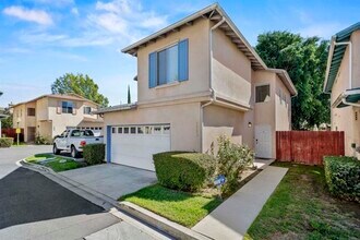 Building Photo - 9300 Burnet Ave