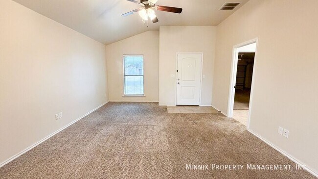 Foto del edificio - 7452 103rd St