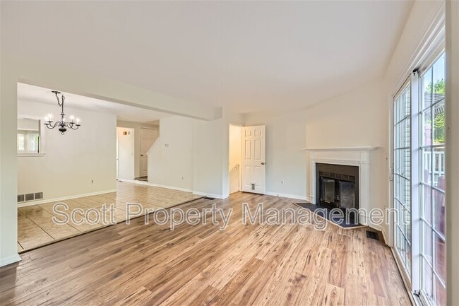Building Photo - 238 Hunters Run Terrace