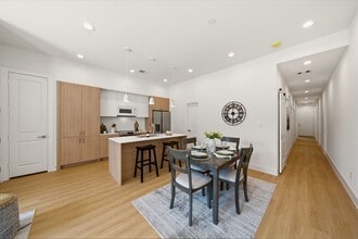 Building Photo - 6514 Luce St