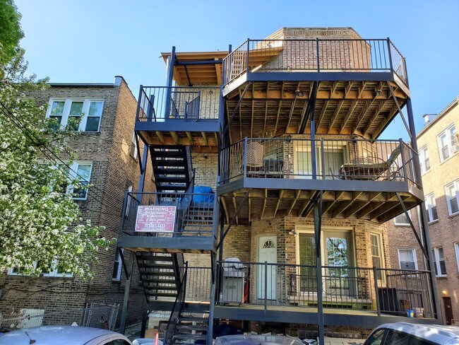 Foto del edificio - 2150 W Arthur Ave