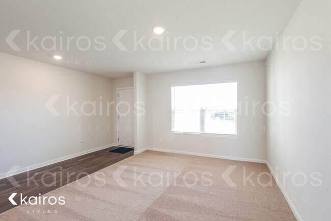 Foto del edificio - 1327 Clemons Lane