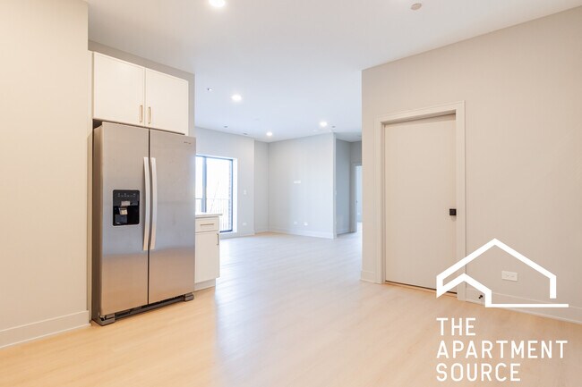 Foto del edificio - 4104 N Sheridan Rd