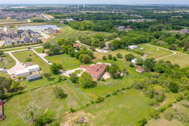 Foto del edificio - 5826 Pleasant Valley Rd