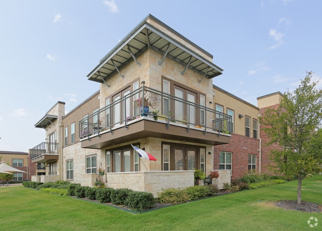 Oxford at the Boulevard - Oxford at the Boulevard Apartments