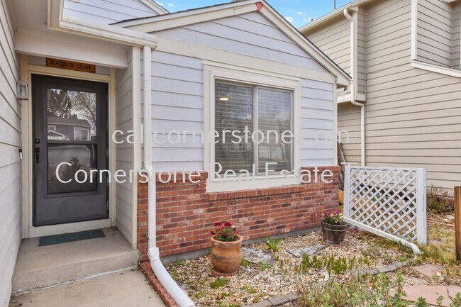 Foto del edificio - 8640 Boxelder Dr
