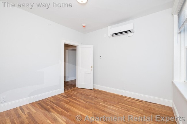 Photo - 18 A Forest St Apartment