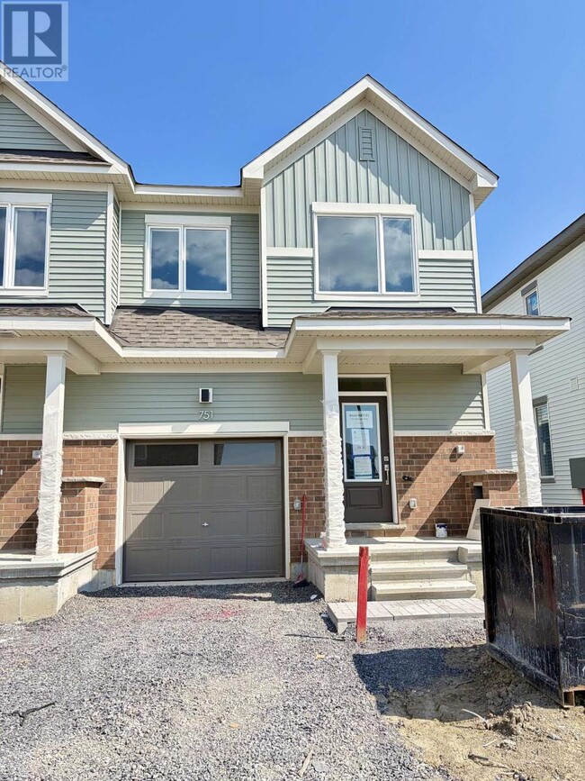 Building Photo - 751 Haflinger Row