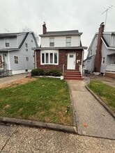 Building Photo - 137 N 17th St