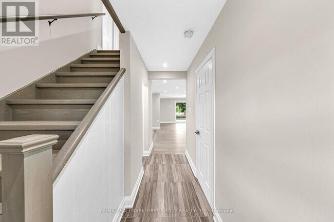 Photo du bâtiment - 7300 Reesor Rd