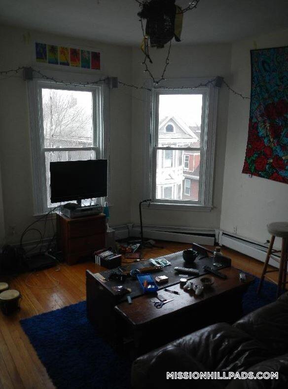 Foto del edificio - 80 Hillside St
