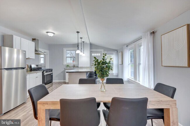 Foto del edificio - 504 Capitol Heights Blvd