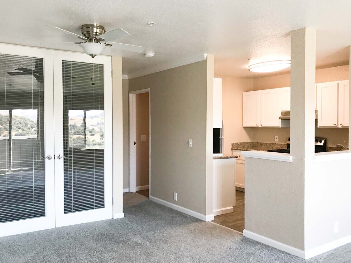 The Oaktops Apartments 251253 Channing Way San Rafael, CA