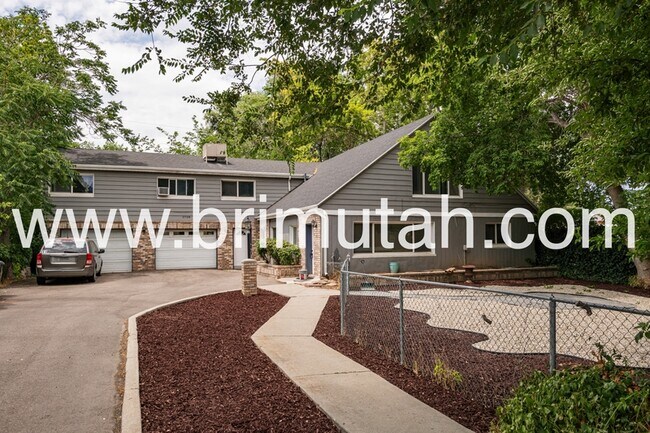 Building Photo - 3738 S 700 E