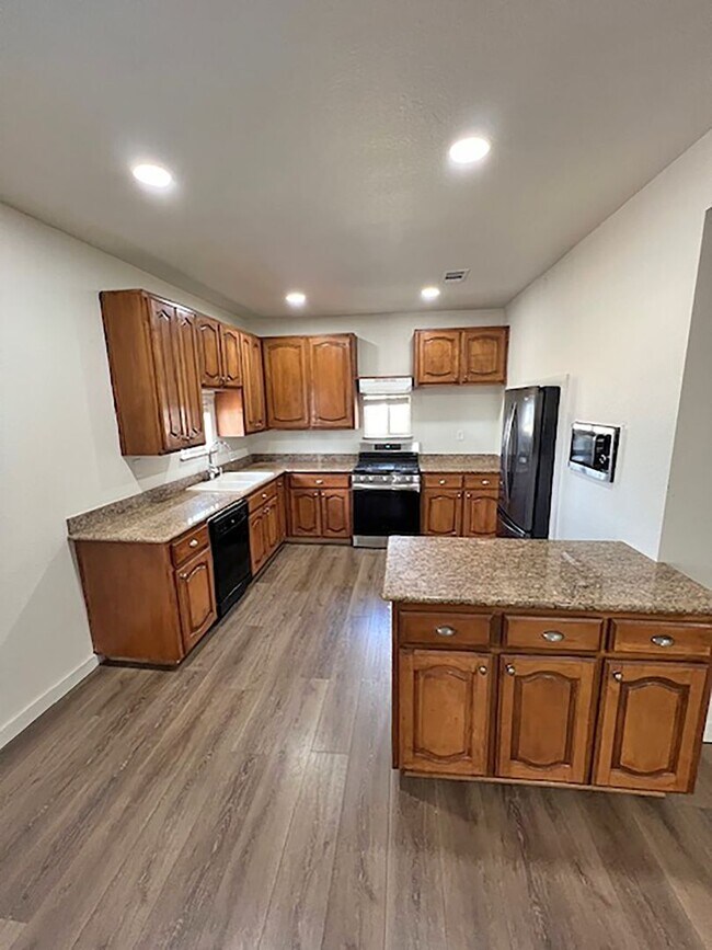 Foto del edificio - Great 3 Bdrm 2 Bath Home in Denton Tx