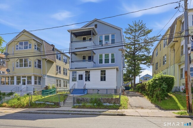 Photo - 232 Enfield St Apartment