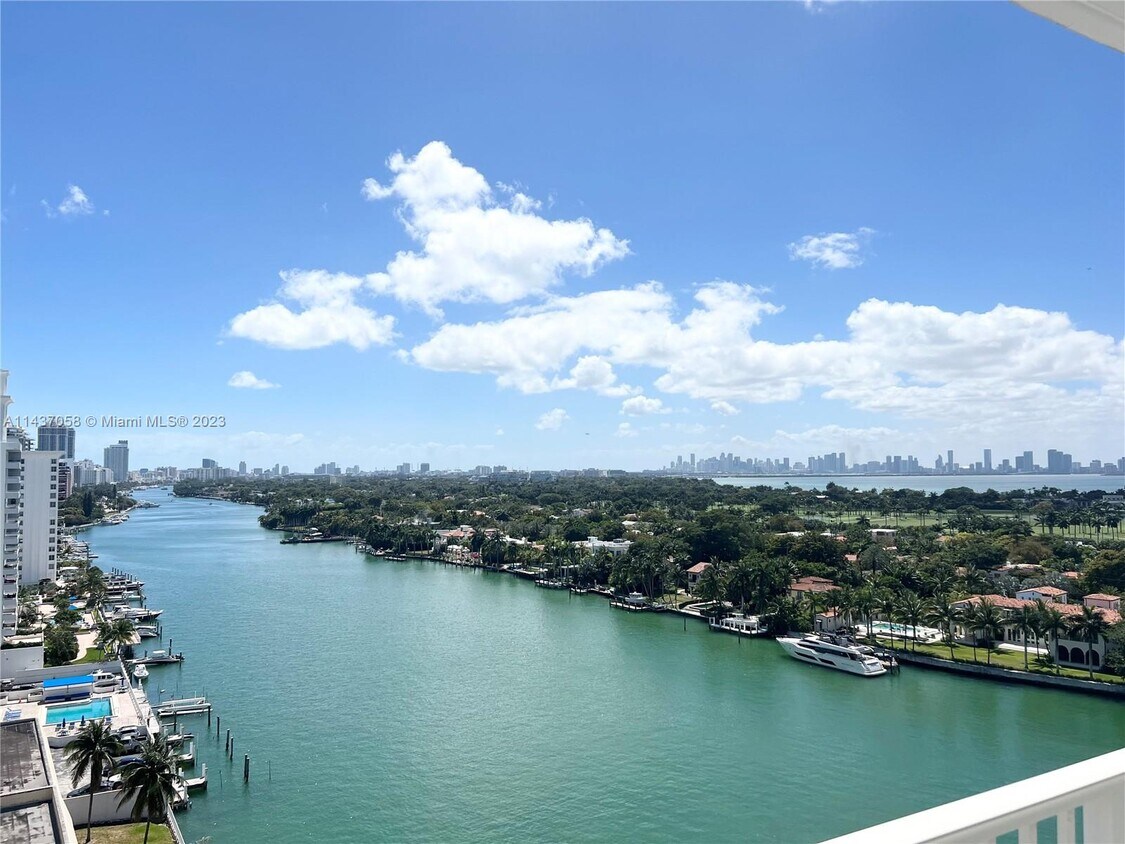 5838 Collins Ave Unit 14F, Miami Beach, FL 33140 Condo for Rent in