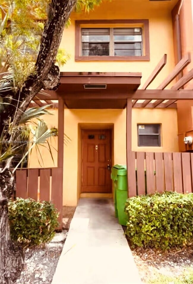 Sunblest Townhomes Apartments for Rent Sunrise, FL 6 Rentals