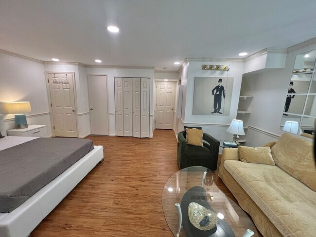 Foto del edificio - 2361 Hunters Square Ct