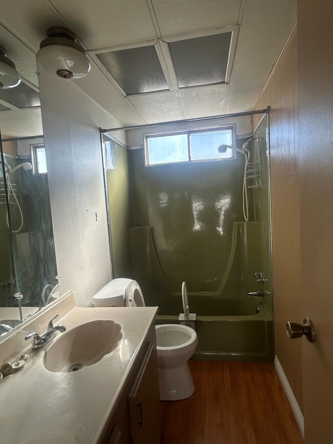 Foto del edificio - 3601 E Wyoming Ave