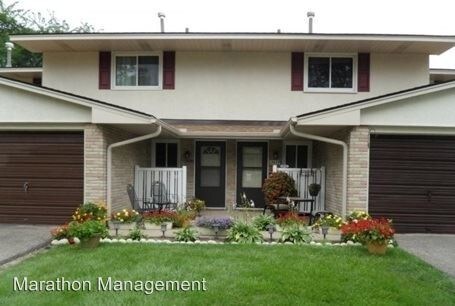 Foto principal - 3447-3507 Independence Ave N