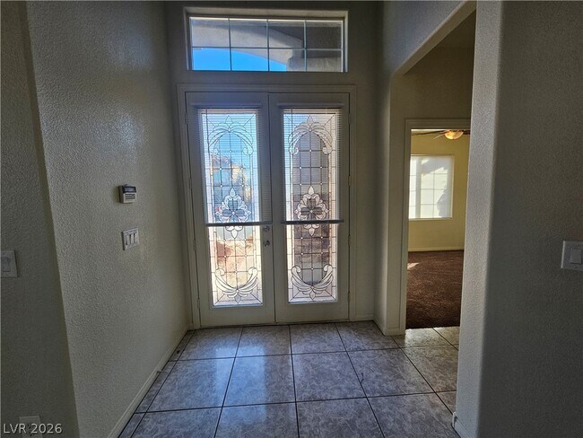 Foto del edificio - 10134 Reflection Brook Ave