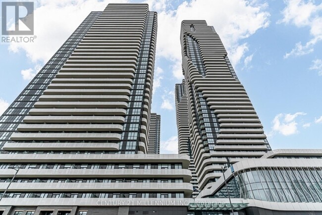 Building Photo - 8 Interchange Wy