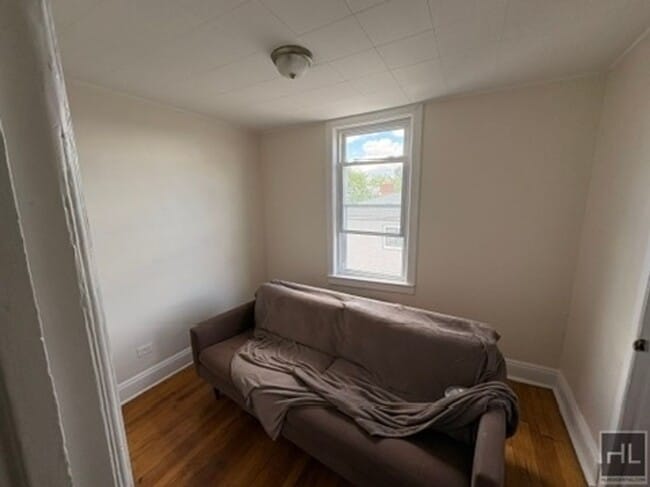 Building Photo - William St, YONKERS