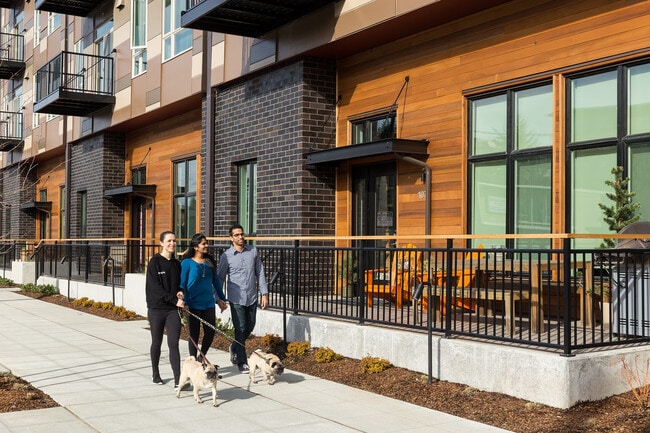 Building Photo - The Carter on The Park