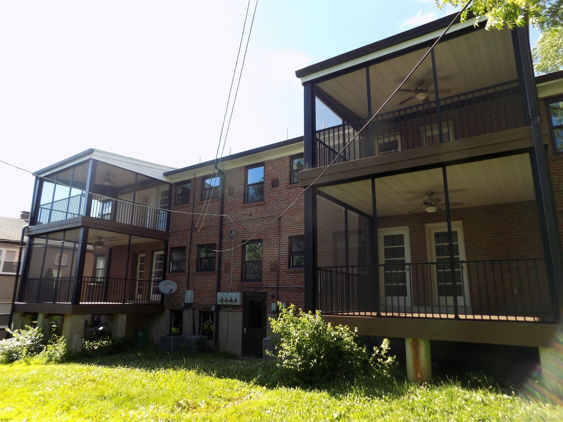 Primary Photo - 7508 Oxford Dr