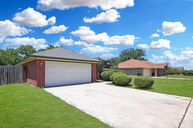 Building Photo - 4507 Frontier Trail