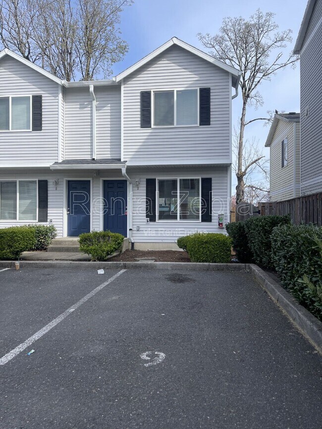 Building Photo - 6702 SE 80th Ave