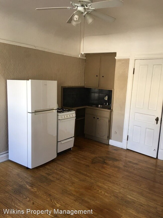 1503 E Kane Pl, Milwaukee, WI 53202 Room for Rent in Milwaukee, WI