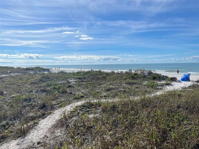 Foto del edificio - 215 1st St