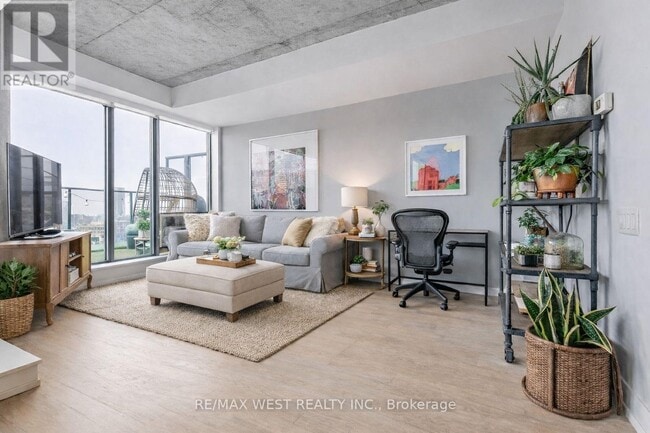 Photo du bâtiment - 95 Bathurst St