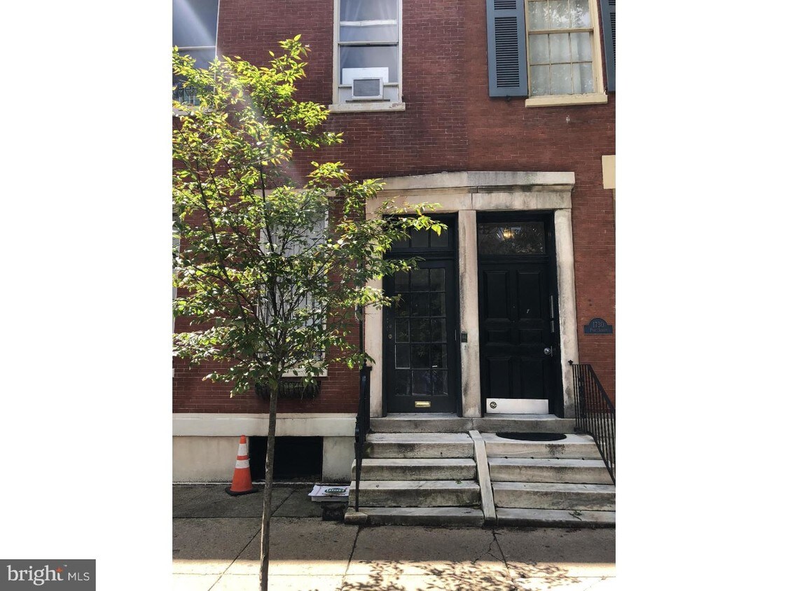Primary Photo - 1728 Pine St