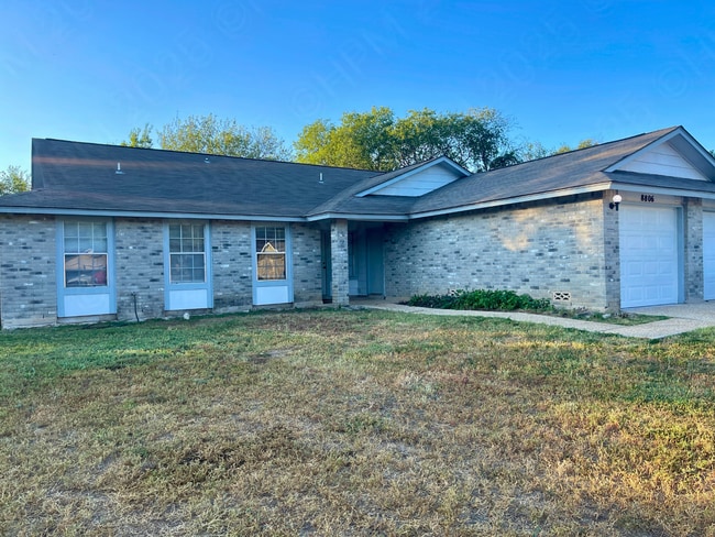 Building Photo - 8806 Meadow Range St