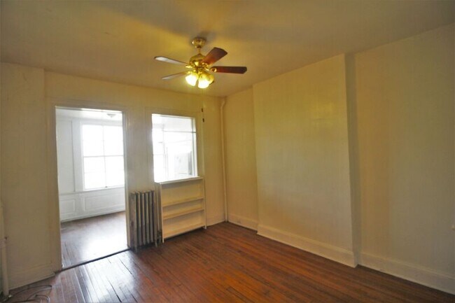 Foto del edificio - 2842 St Paul St