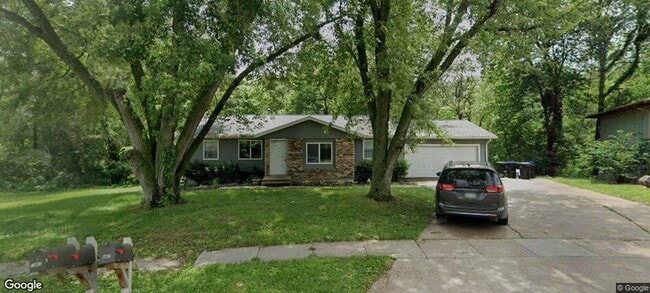 Photo - 1467 Valley View Dr Apartment