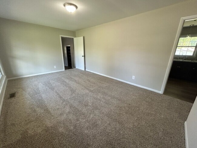 Foto del edificio - Lovely Ranch Home in Woodbury